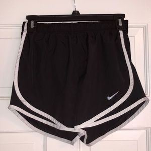 Black Nike shorts